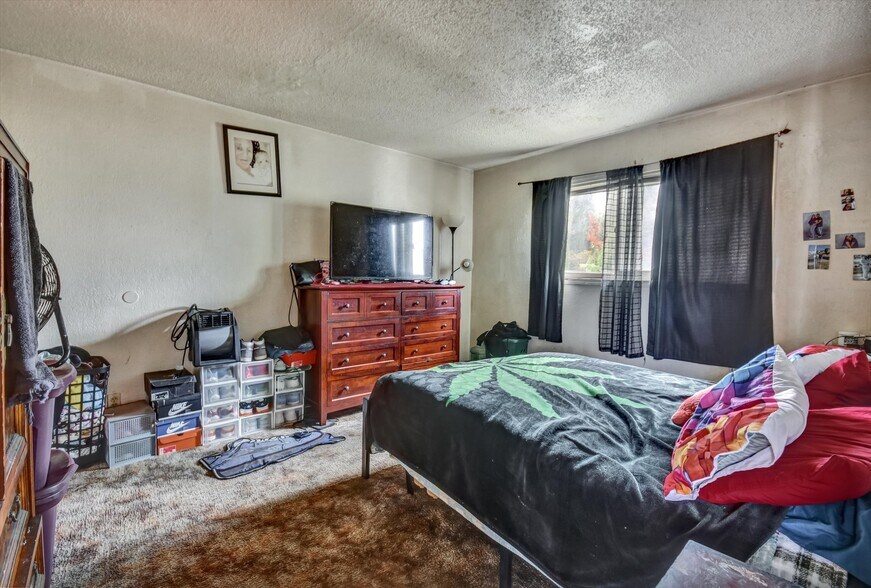 More Photos Of 1035 76th Ave, Oakland Apartments For Sale
