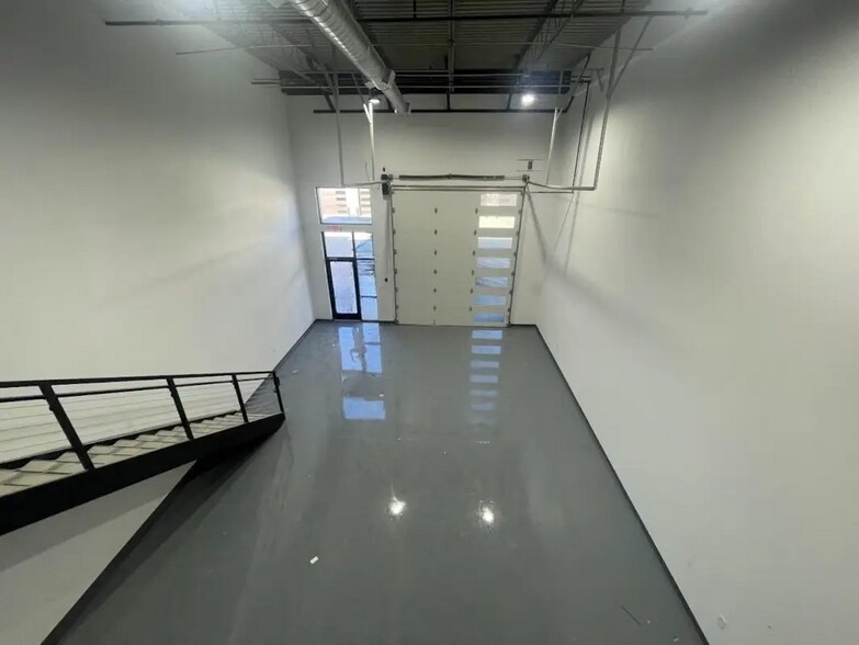 More Photos Of 2601 TX-121, Lewisville Light Distribution For Lease