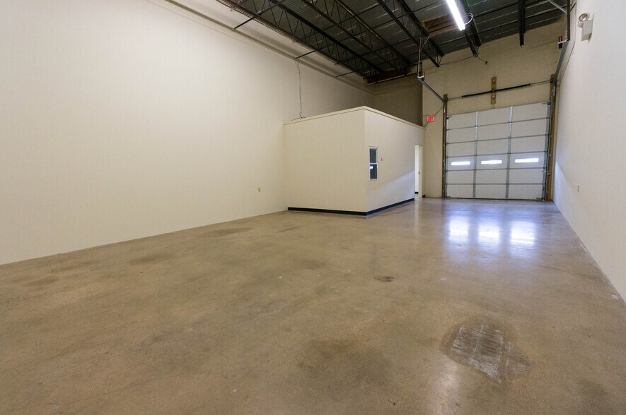 More Photos Of 1100-1146 Taft St, Rockville Warehouse For Lease