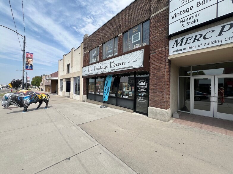 More Photos Of 28 N Main St, Tooele Storefront Retail Office For Lease