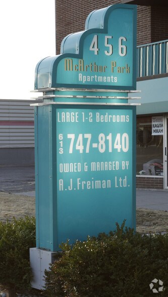 More Photos Of 456 Mcarthur Ave, Ottawa Apartments For Lease