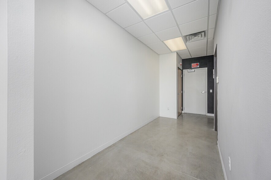 More Photos Of 1491 Palma Rd, Bullhead City Medical For Sale