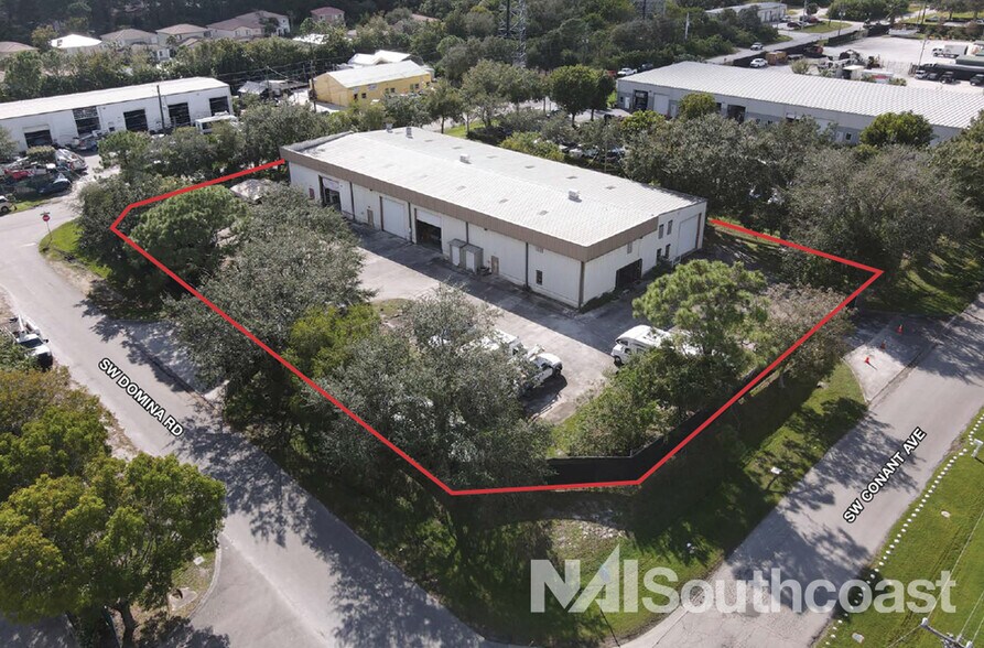 More Photos Of 2100 SW Conant Ave, Port Saint Lucie Service For Sale