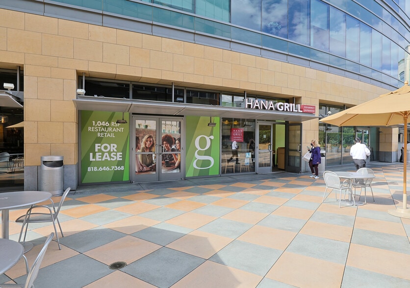 More Photos Of 15301 Ventura Blvd, Sherman Oaks Unknown For Lease