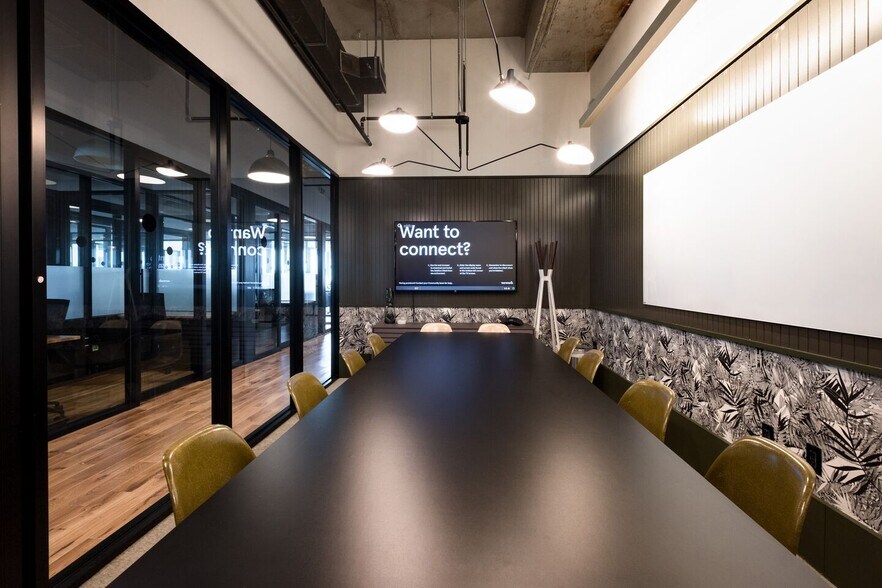 More Photos Of 5049 Edwards Ranch Rd, Fort Worth Coworking Space