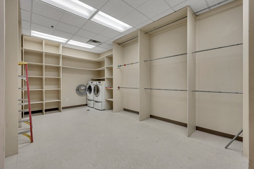 More Photos Of 3465 W 1500 S, Salt Lake City Office For Lease