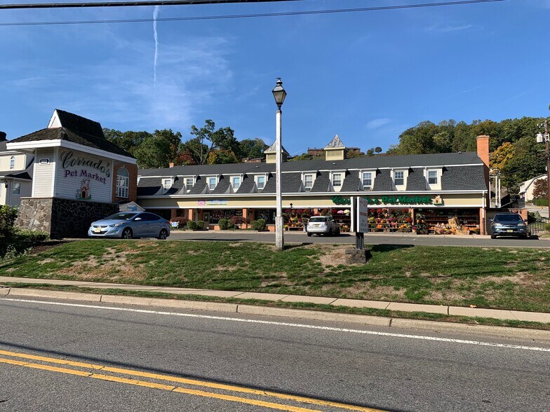 More Photos Of 662 Goffle Rd, Hawthorne Unknown For Lease