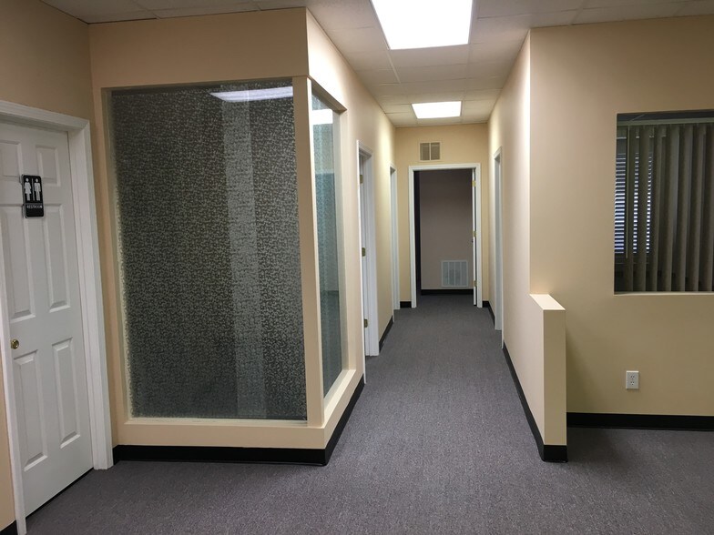 More Photos Of 6350 Cephis Dr, Clemmons Unknown For Lease