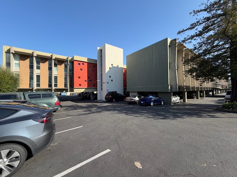 More Photos Of 750 Las Gallinas Ave, San Rafael Medical For Lease