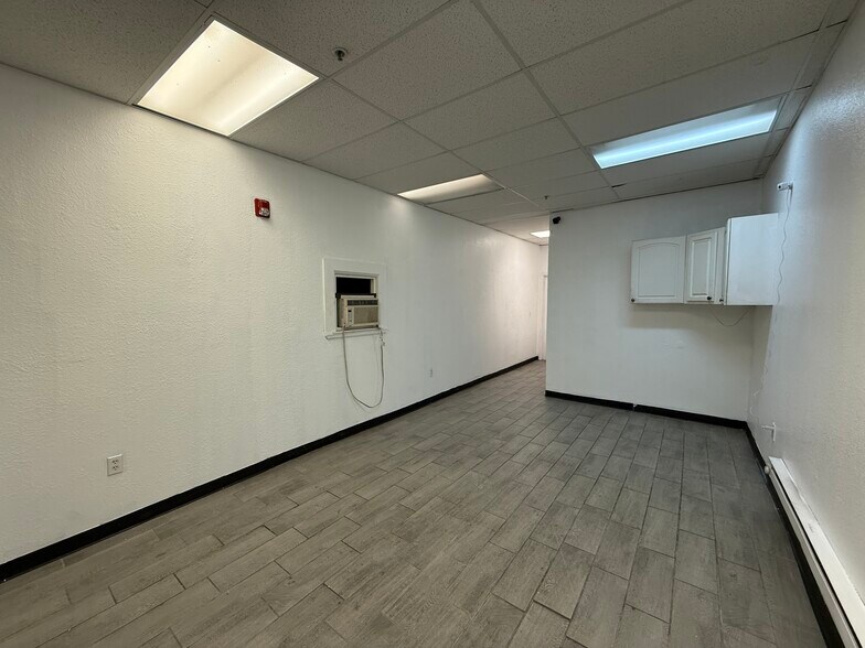 More Photos Of 7223 W 118th Pl, Broomfield Light Distribution For Lease