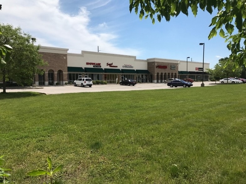 More Photos Of 581 S Dan Jones Rd, Avon Unknown For Lease