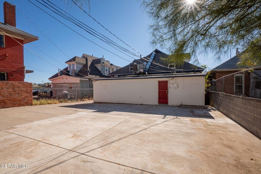 More Photos Of 1127 Wyoming Ave, El Paso Loft Creative Space For Sale