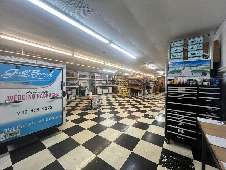 More Photos Of 211 14th St N, Saint Petersburg Light Manufacturing For Lease