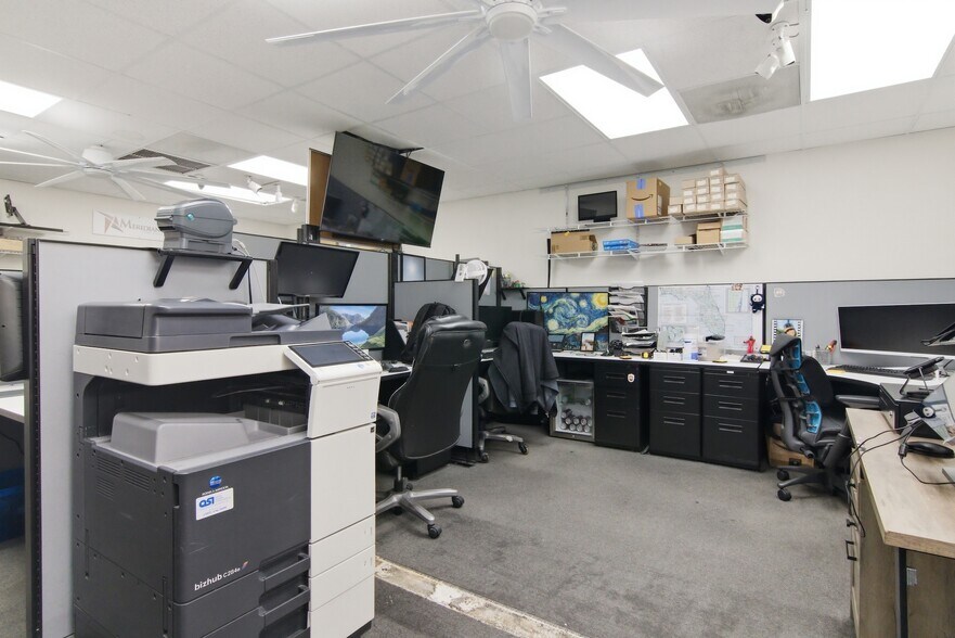 More Photos Of 1640 W Oakland Park Blvd, Fort Lauderdale Office For Sale