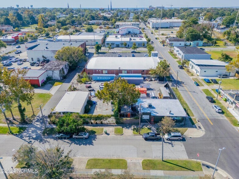 More Photos Of 1120 Princess St, Wilmington Storefront For Sale