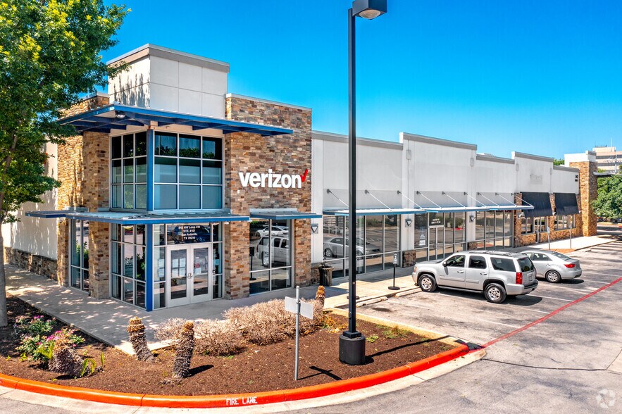 More Photos Of NW Loop 410 @ Blanco Rd, San Antonio Unknown For Lease