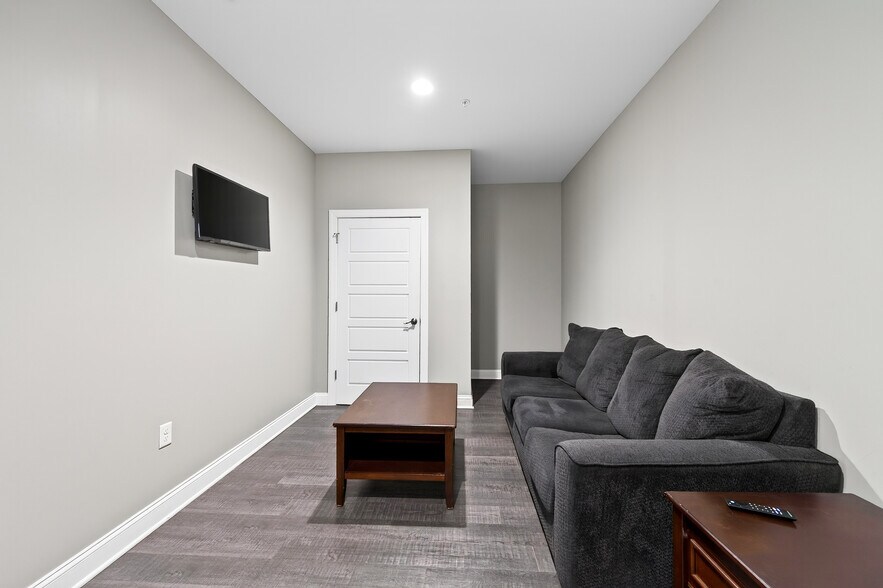 More Photos Of 531 Virginia St, Buffalo Apartments For Sale