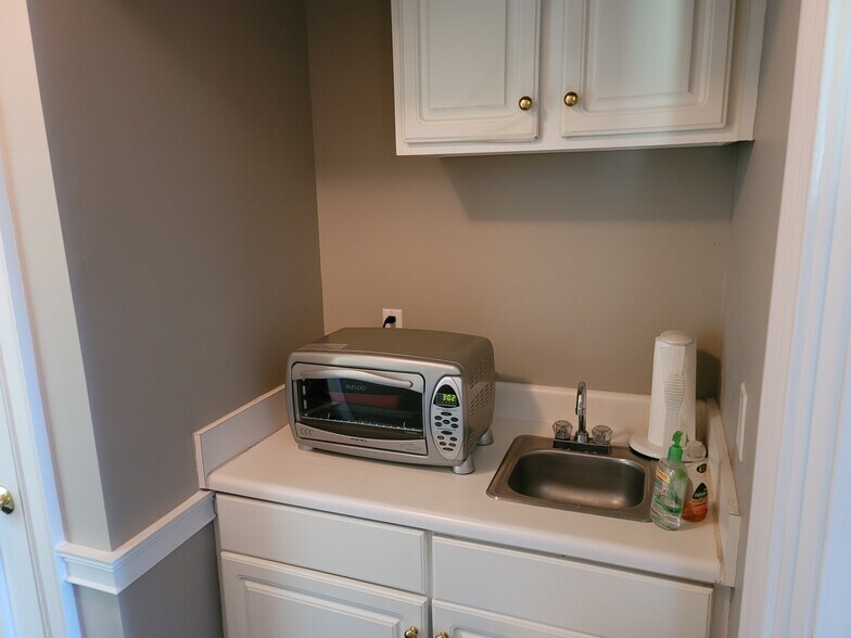 More Photos Of 1250 441 Historic Hwy, Demorest Office Residential For Sale