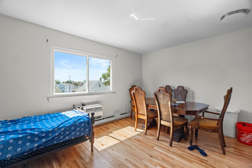 More Photos Of 3880 Main St, Bridgeport Multifamily For Sale