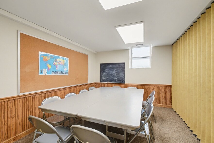 More Photos Of 206 Mill St, Middlebury Religious Facility For Sale