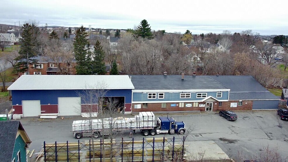 More Photos Of 43 State St, Presque Isle General Retail For Sale