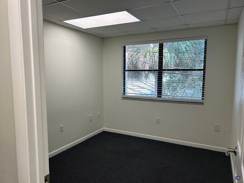 More Photos Of 122 4th Ave, Indialantic Office For Lease