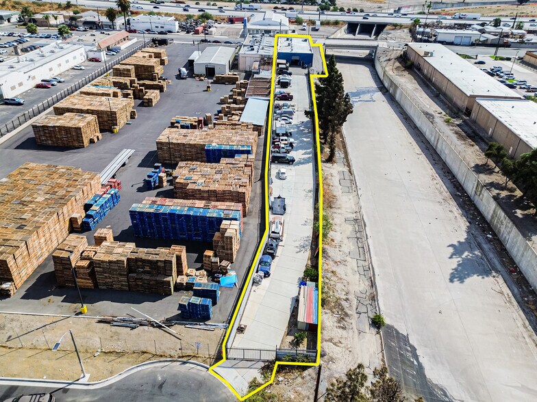 More Photos Of 280 S I St, San Bernardino Warehouse For Lease