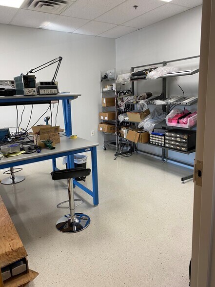 More Photos Of 66 Ford Rd, Denville Warehouse For Lease