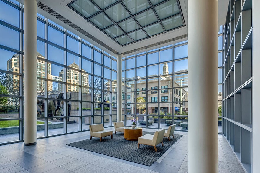 More Photos Of 1111 Broadway, Oakland Office For Lease