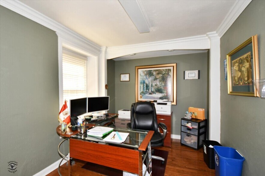 More Photos Of 1155 S Washington St, Naperville Loft Creative Space For Lease