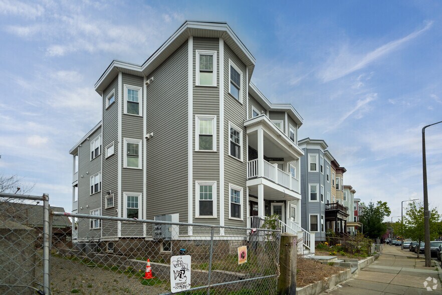 More Photos Of 679-683 Columbia Rd, Dorchester Apartments For Sale