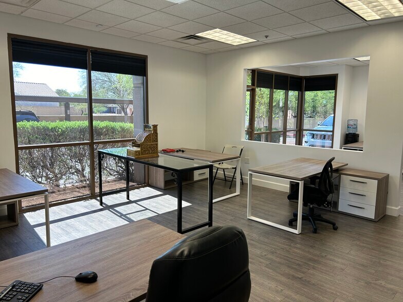 More Photos Of 18205 N 51st Ave, Glendale Office For Lease