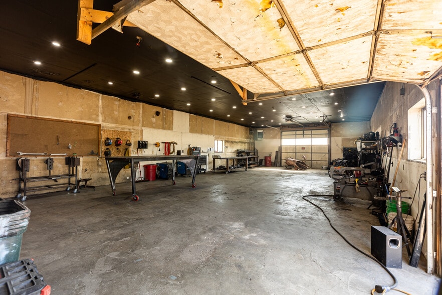 More Photos Of 612 S 9th St, Gunnison Industrial For Sale