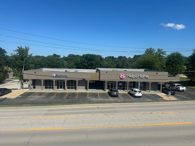 More Photos Of 1431 Southwest Blvd, Jefferson City General Retail For Sale