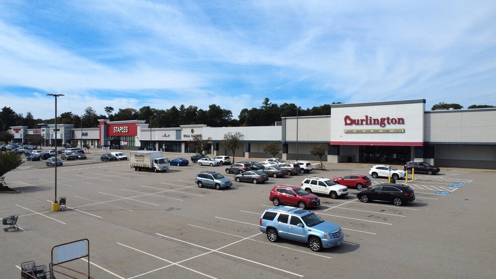 More Photos Of 287 Washington St, Attleboro Unknown For Lease