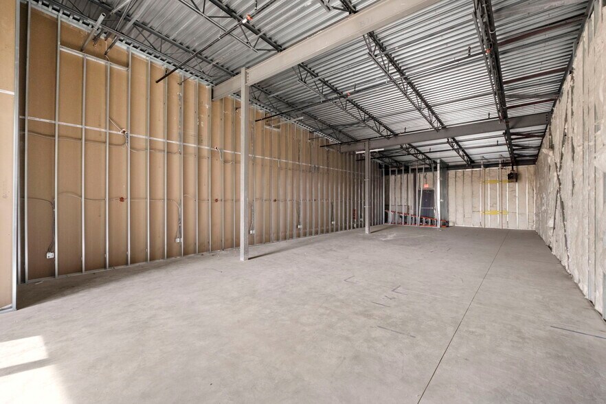 More Photos Of 227 E Cevallos, San Antonio Restaurant For Lease