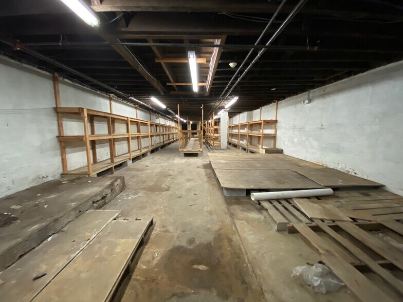 More Photos Of 171 Newark Ave, Jersey City Storefront Retail Office For Lease