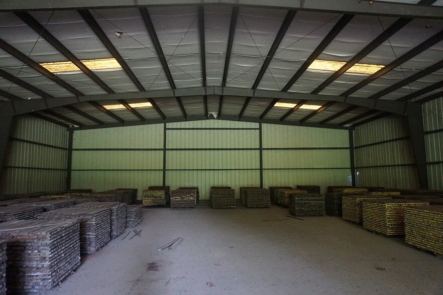 More Photos Of 403 N Main St, Evergreen Warehouse For Sale