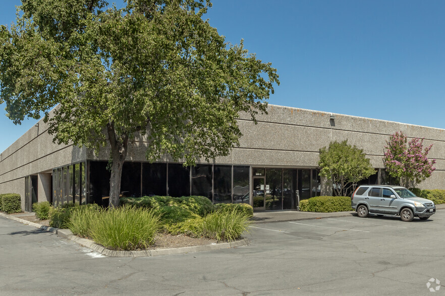 Primary Photo Of 3951 Research Dr, Sacramento Warehouse For Lease