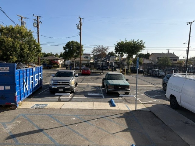 More Photos Of 5330-5340 Harbor St, Commerce Warehouse For Lease
