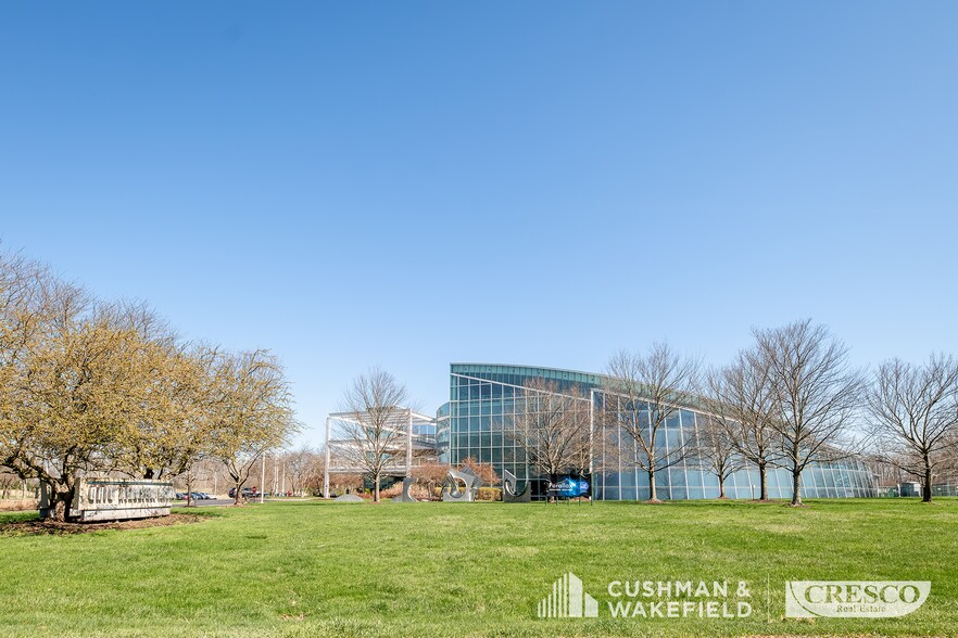More Photos Of 22800 Cedar Point Rd, Cleveland Research And Development For Lease