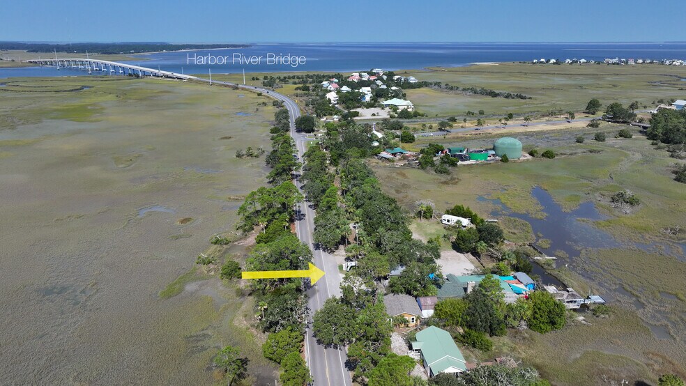 More Photos Of 2111 Sea Island Pky, Saint Helena Island General Retail For Sale