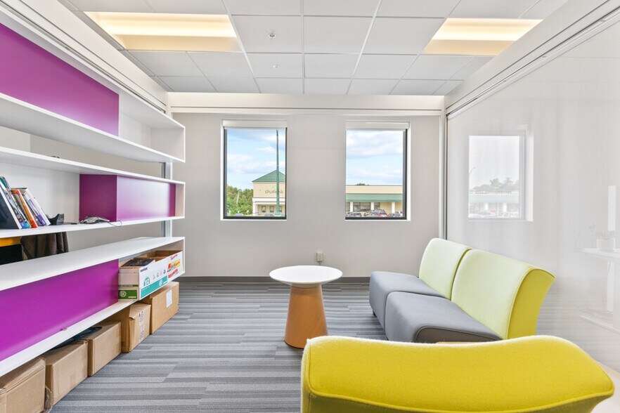 More Photos Of 891 Washington Ave, Portland Medical For Lease