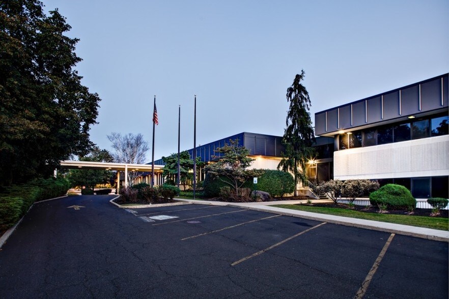 More Photos Of 3103 Philmont Ave, Huntingdon Valley Light Manufacturing For Lease