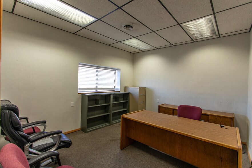 More Photos Of 100 9th Ave S, Great Falls Warehouse For Sale