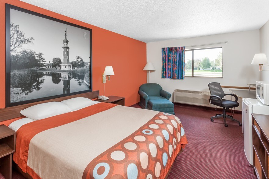 More Photos Of 1884 Washington Rd, Washington Hotel For Sale