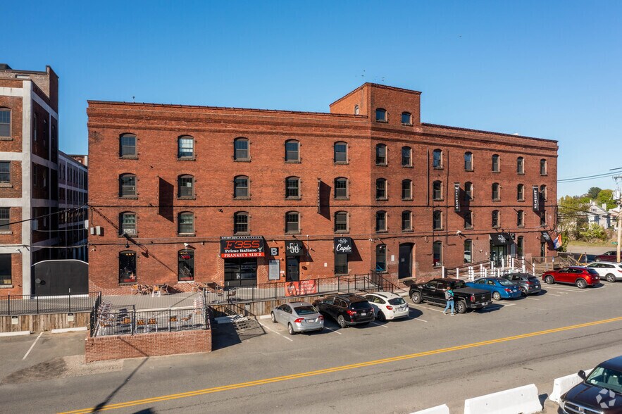 More Photos Of 58 Pulaski St, Peabody Unknown For Lease