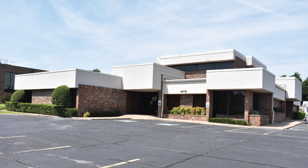 Primary Photo Of 4215 N Classen Blvd, Oklahoma City Medical For Sale