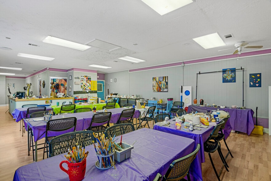 More Photos Of 315 S Welborn St, Hinesville Office For Sale