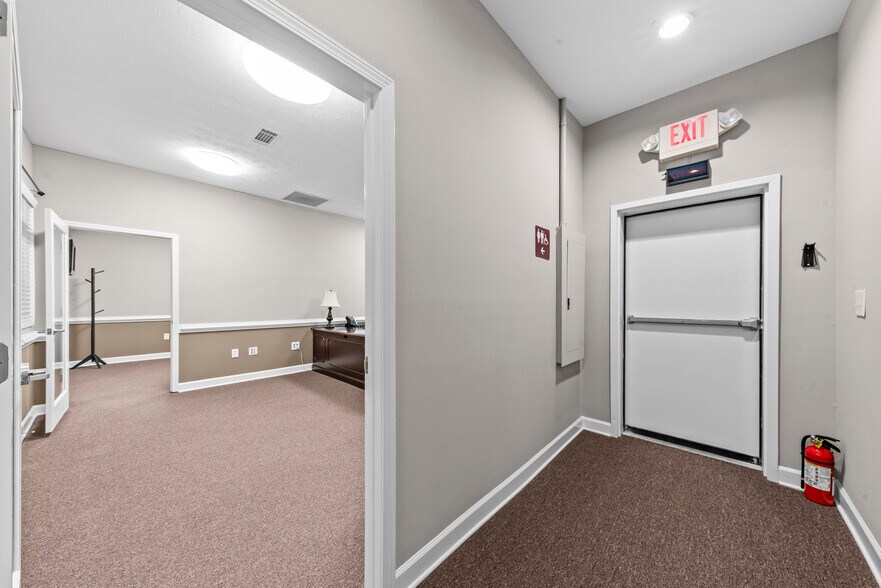 More Photos Of 4440 Tuck Rd, Loganville Research And Development For Sale